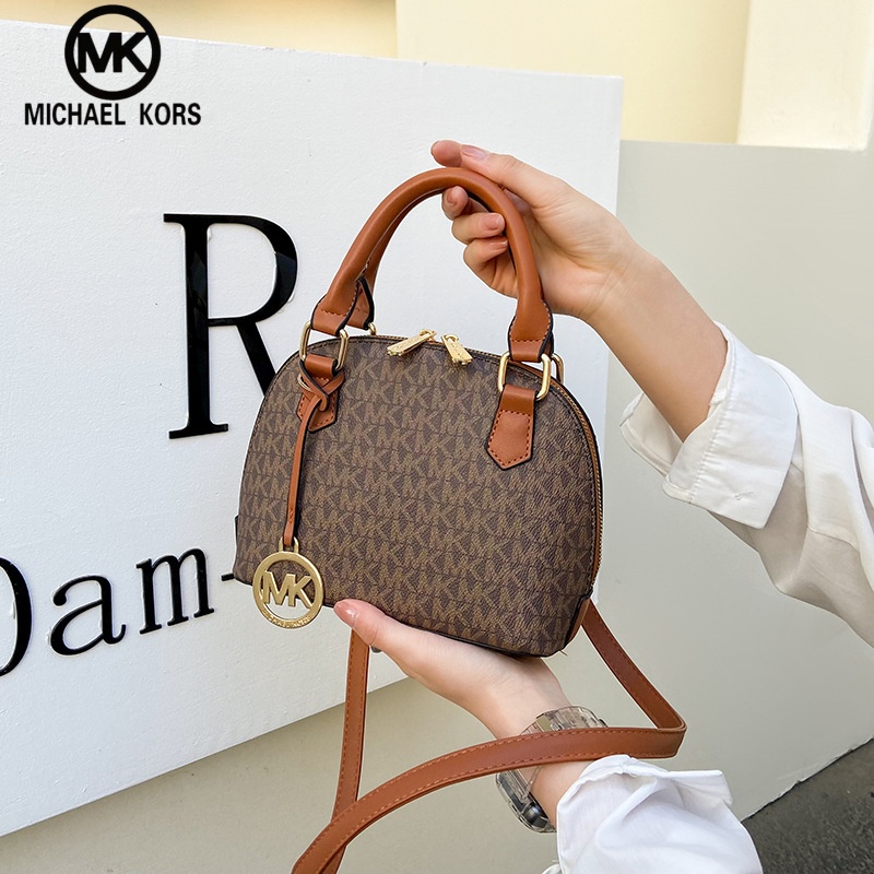 Michael Kors premium textured  - Women Bags Mk บทวิจารณ์และราคา