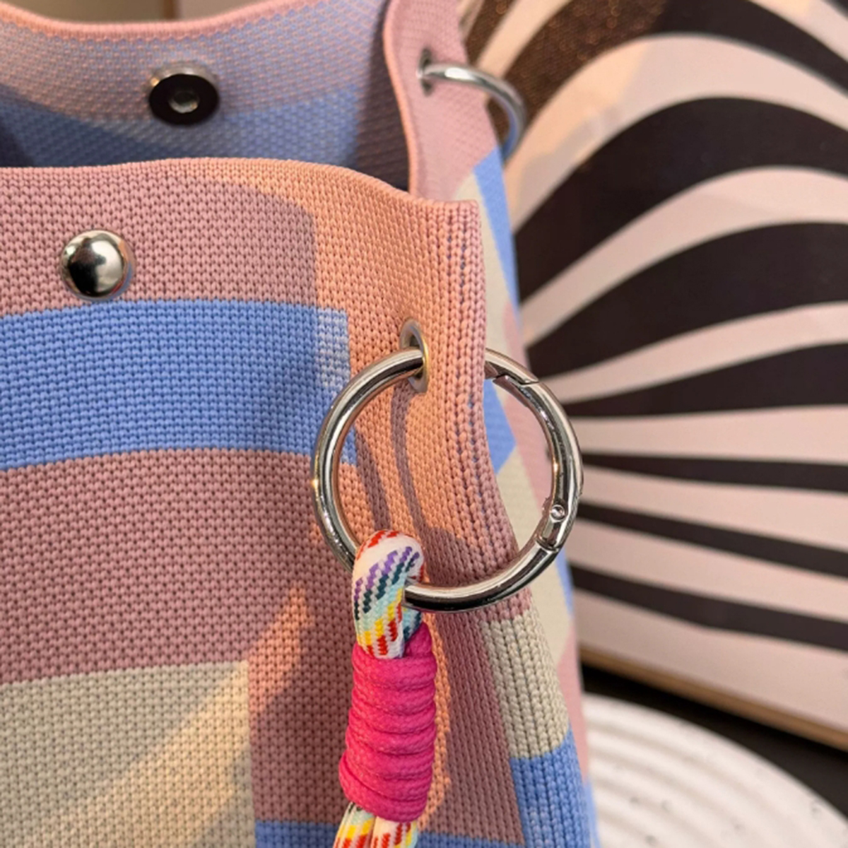 This multi-color knitted retro - Crochet Market Bag บทวิจารณ์และราคา