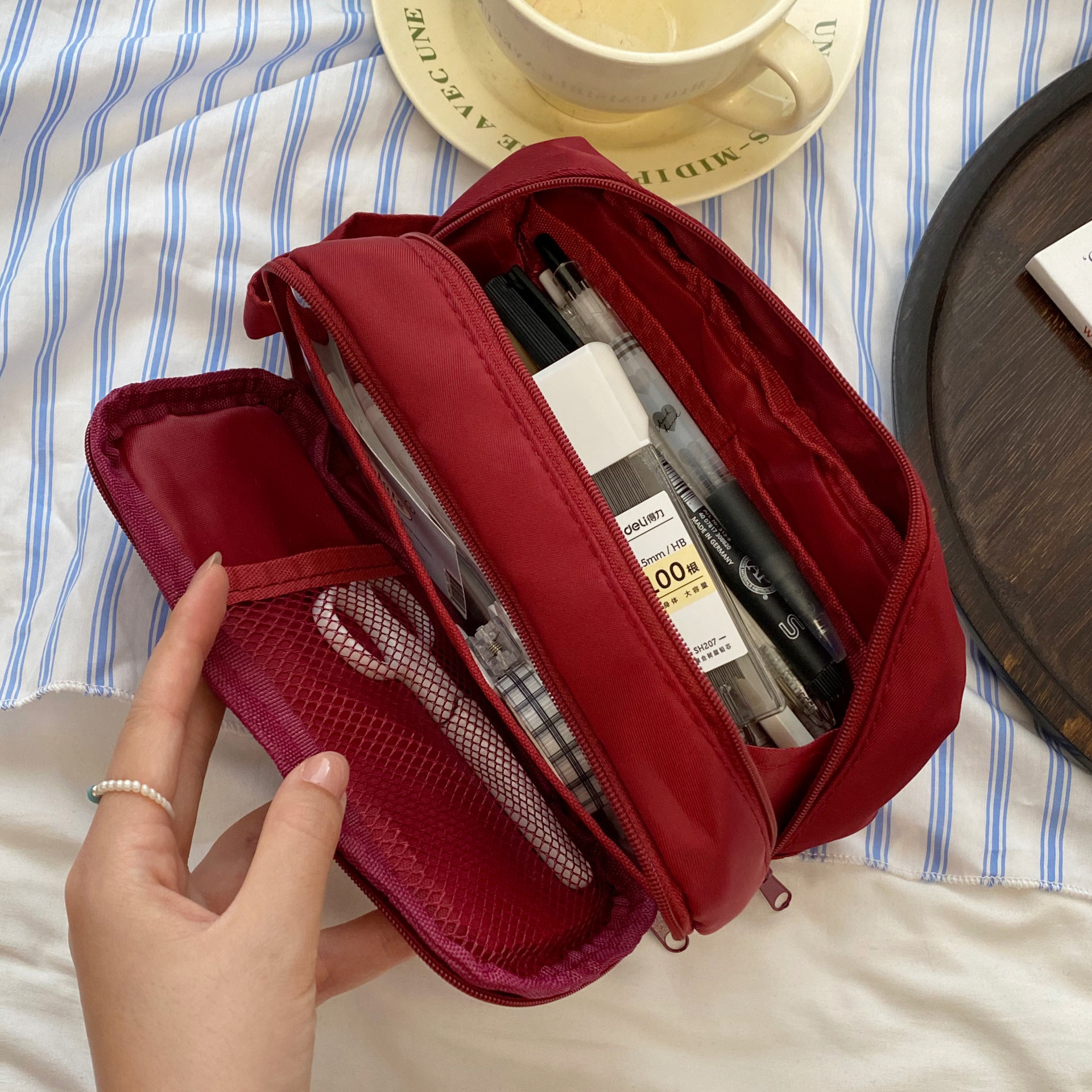 The Minimalist Tote Pencil Cas - Top Handle Structured บทวิจารณ์และราคา