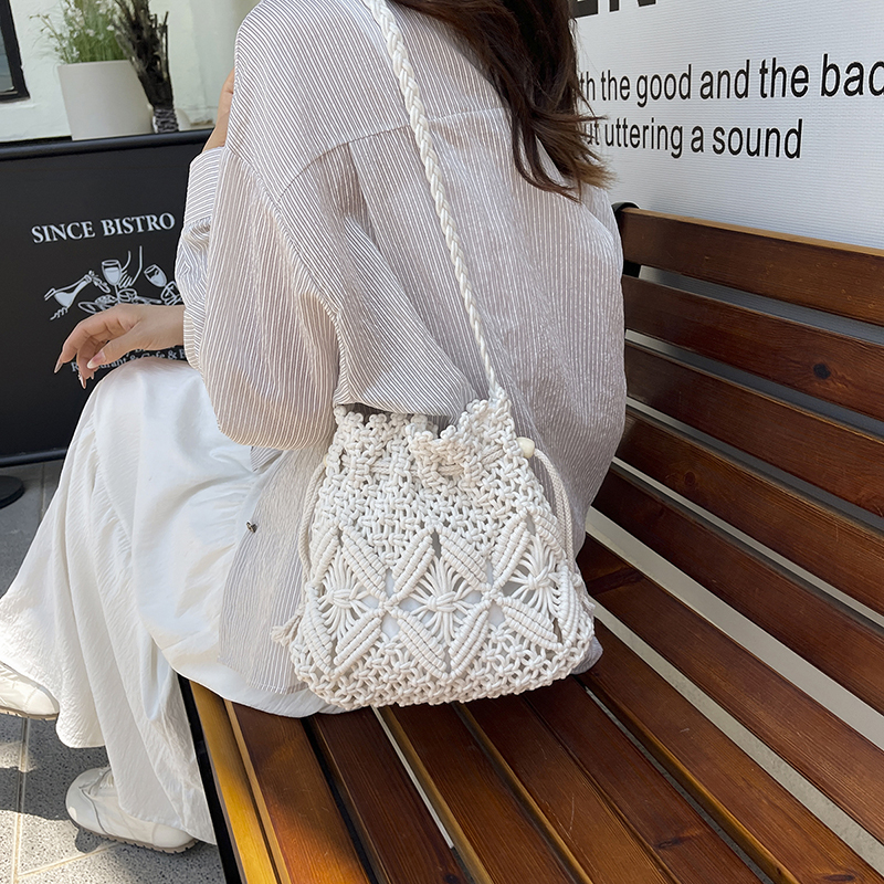 LEFTSIDE Weave Small Shoulder  - Women'S Raffia Bags บทวิจารณ์และราคา