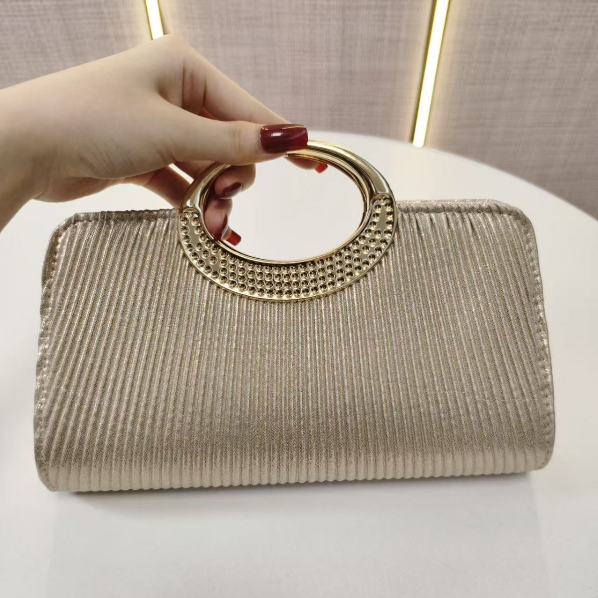 Folded Cheongsam Diamond Dinne - Women'S Evening Bags บทวิจารณ์และราคา