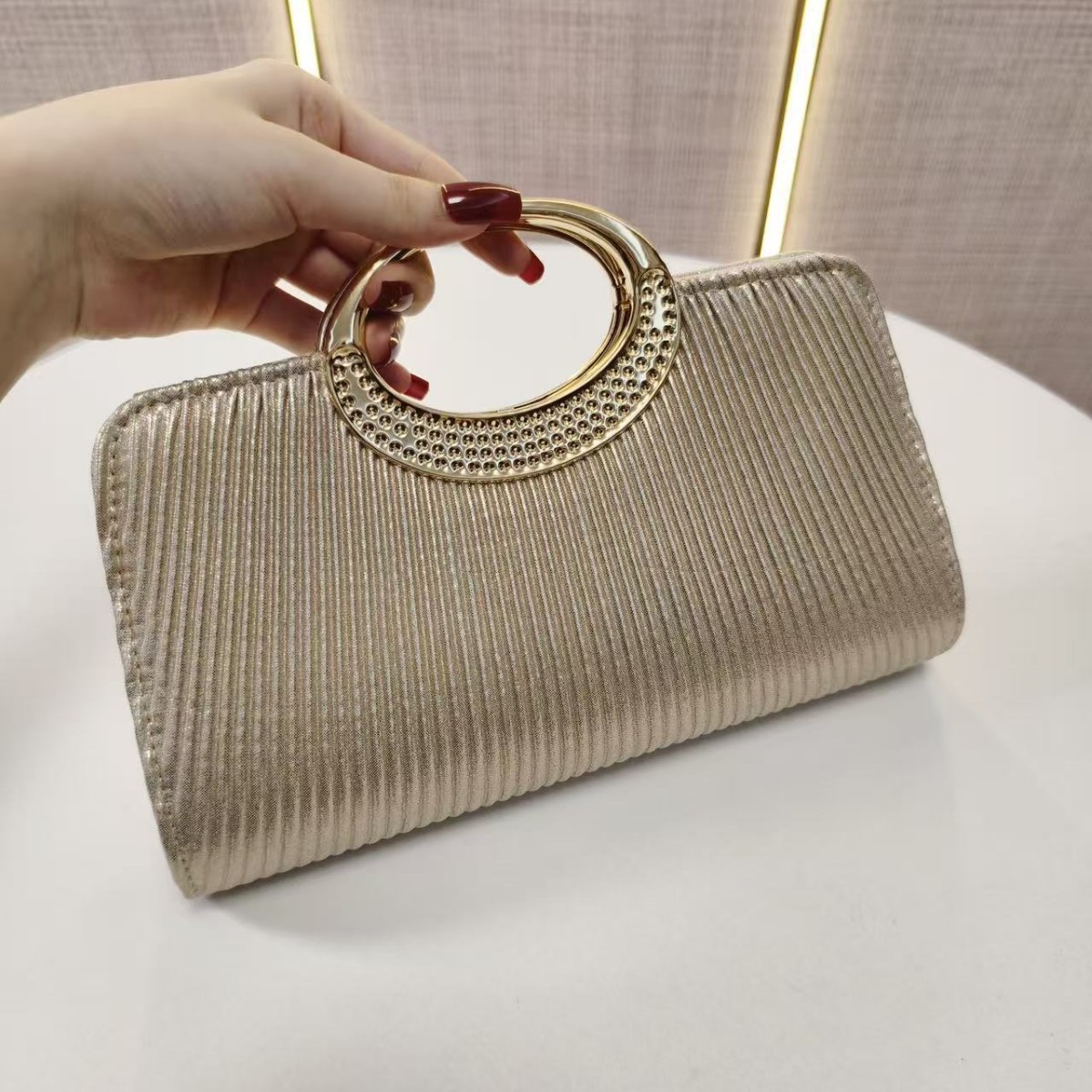 Folded Cheongsam Diamond Dinne - Women'S Evening Bags บทวิจารณ์และราคา