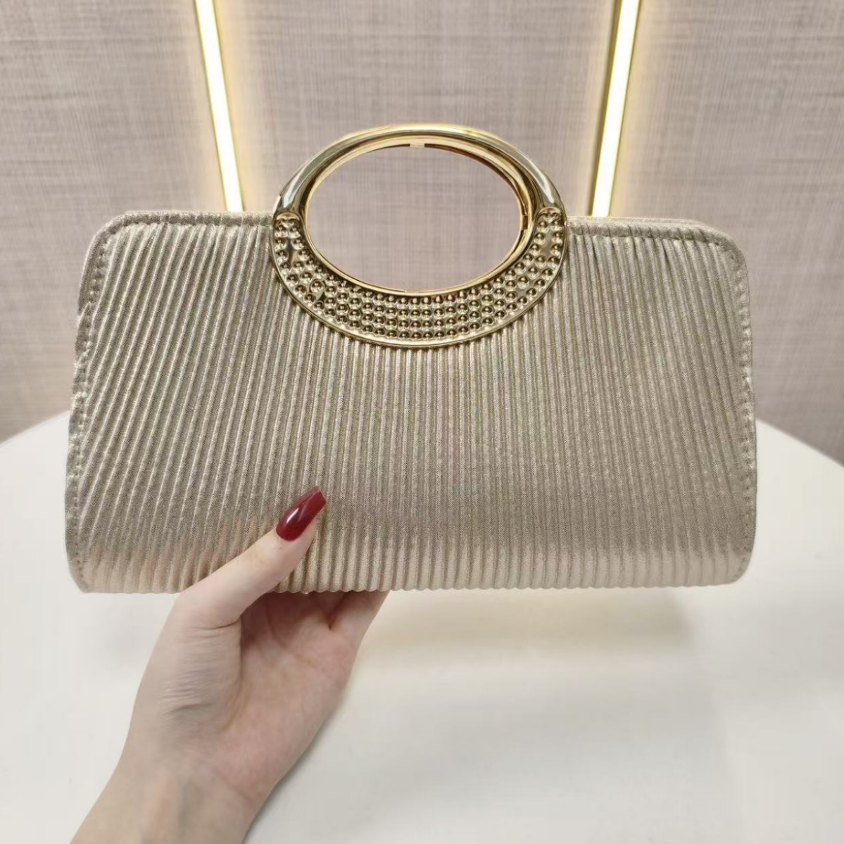 Folded Cheongsam Diamond Dinne - Women'S Evening Bags บทวิจารณ์และราคา