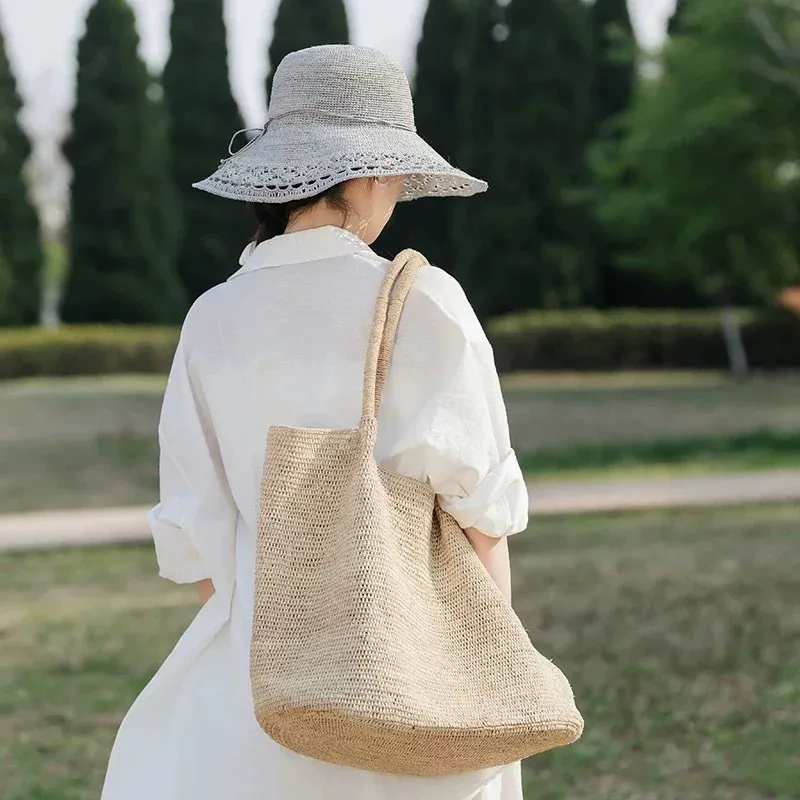 Premium raffia woven tote bag  - Women'S Raffia Bags บทวิจารณ์และราคา