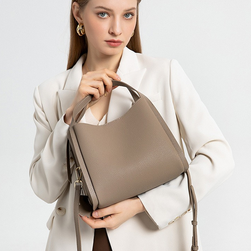 BURMINSA Genuine Pebbled Leath - Top Handle Structured บทวิจารณ์และราคา